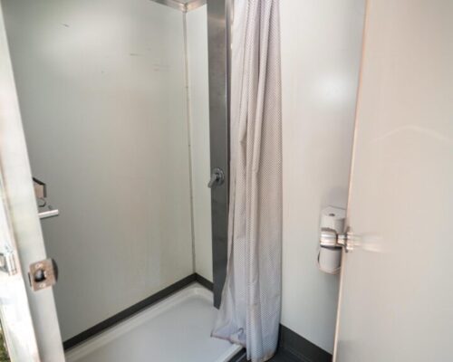 Ablution unit